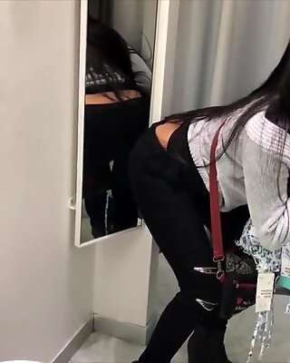 ASIANSEXDIARY Store Foreplay Gets Filipina Pussy Soaked